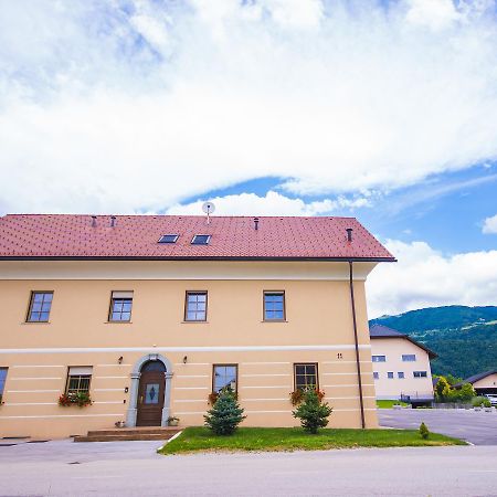 Bed & Breakfast Karun Cerklje na Gorenjskem Zewnętrze zdjęcie
