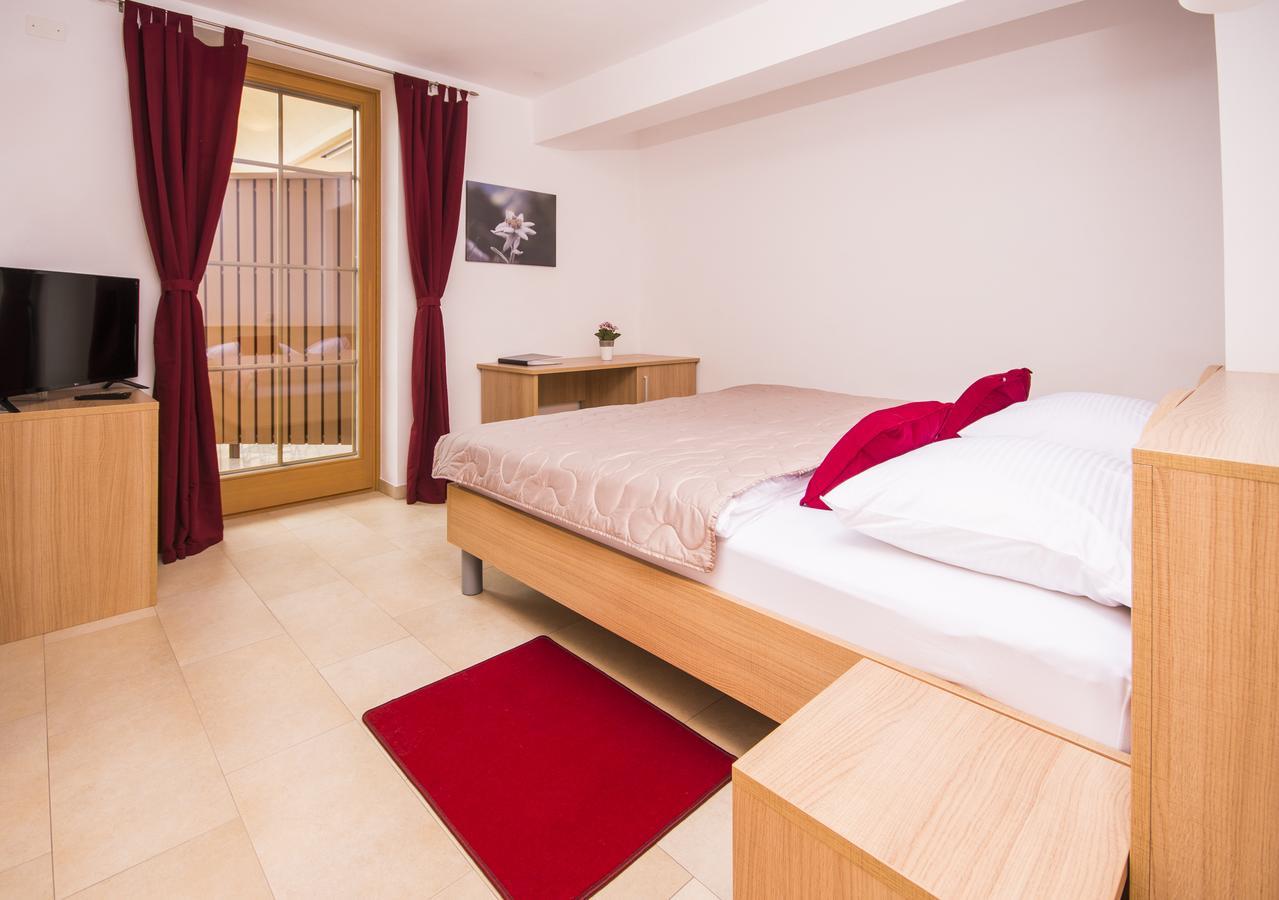 Bed & Breakfast Karun Cerklje na Gorenjskem Zewnętrze zdjęcie